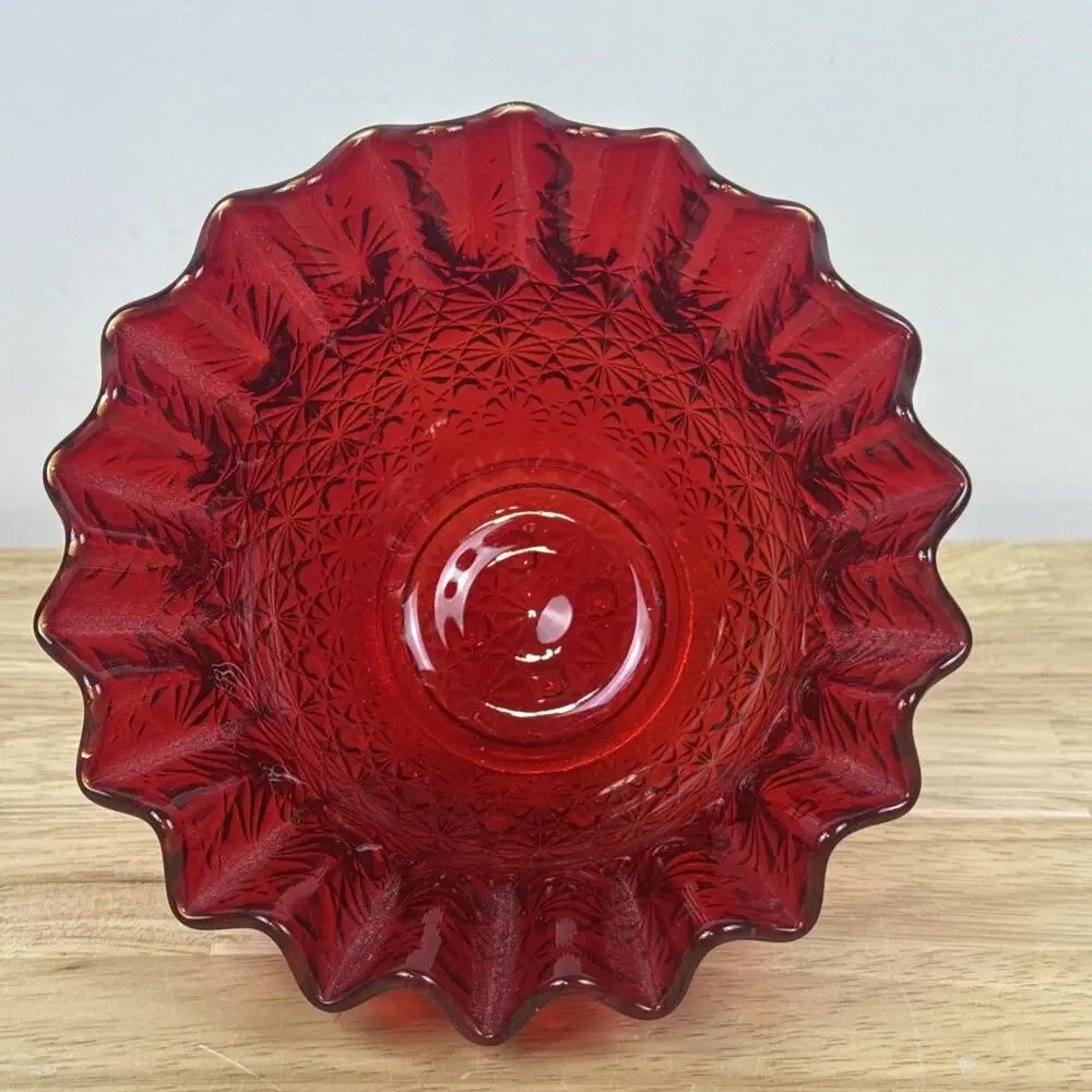 Vintage LE Smith Amberina Glass Daisy & Button Crimped Rim Bowl Made in the USA